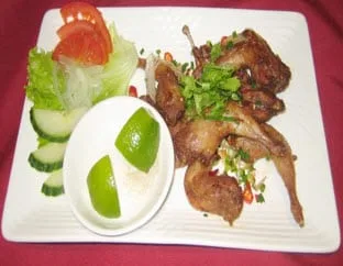 261 261 - Cuisses de caille au sel et poivre (pimenté)