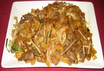 550 550 - Pâtes de riz au bœuf sans sauce